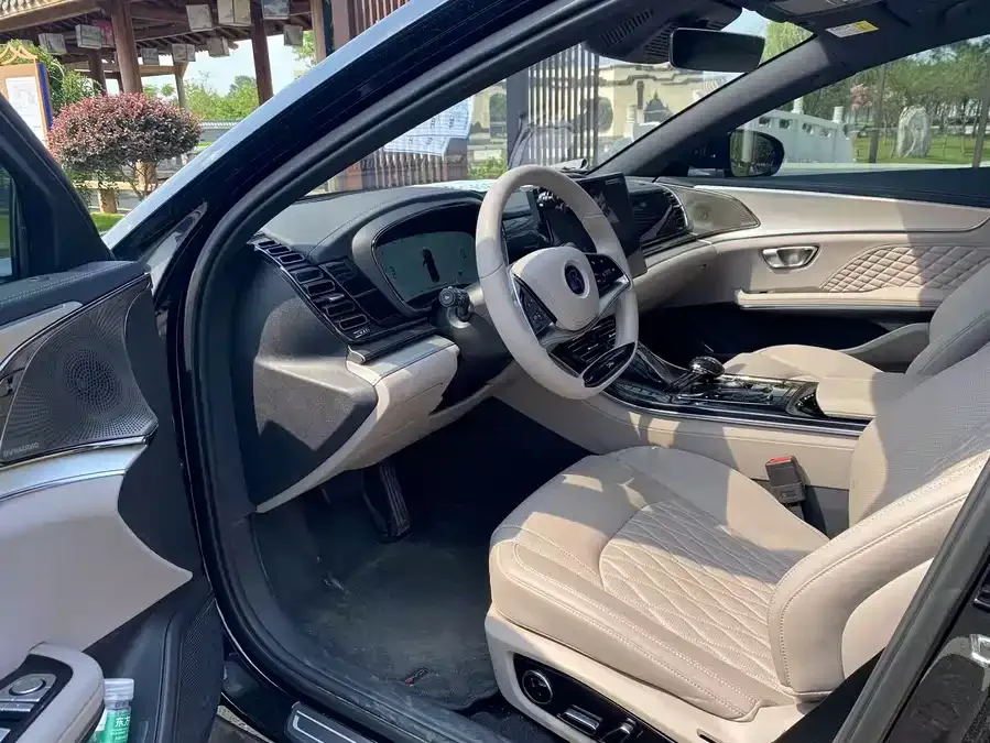 BYD Second-hand Han 2024 EV Honor Edition 605KM Front-wheel Drive Premium 2024 — миниатюра 4