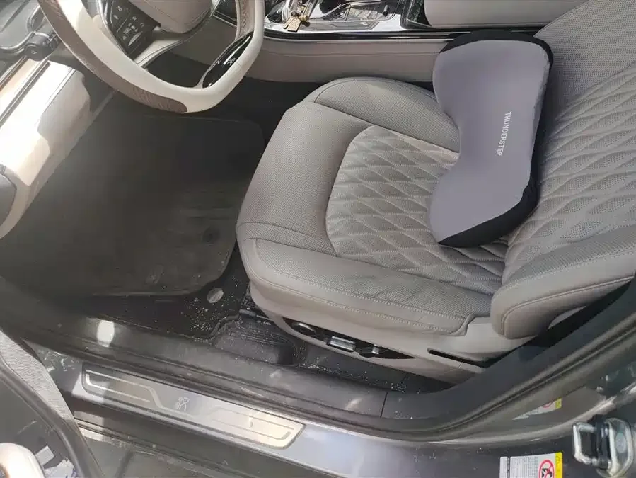 BYD Second-hand Han 2024 EV Honor Edition 605KM Front-wheel Drive Premium 2024 — миниатюра 3