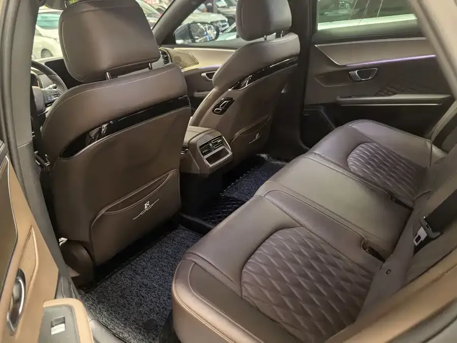 BYD Second-hand Han 2023 EV Champion Edition 605KM Front-wheel Drive Premium 2023 — миниатюра 4