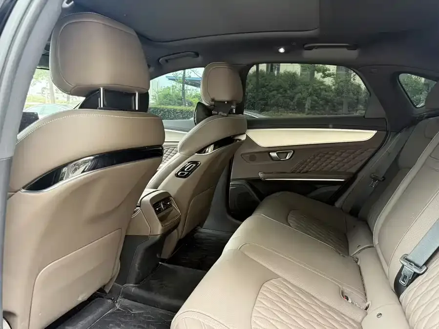 BYD Second-hand Han 2023 EV Champion Edition 605KM Front-wheel Drive Premium 2024 — миниатюра 2