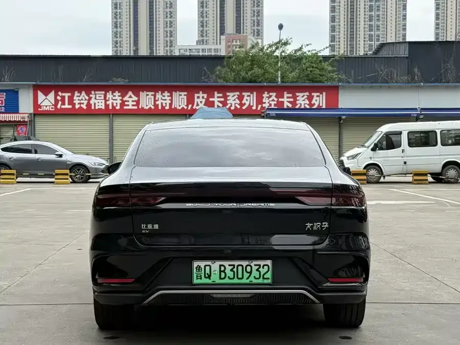 BYD Second-hand Han 2023 EV Champion Edition 605KM Front-wheel Drive Premium 2024 — миниатюра 5