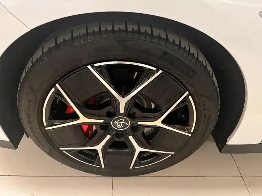 BYD Second-hand Han 2023 EV Champion Edition 715KM Front-wheel Drive Premium Edition 2024 — миниатюра 5