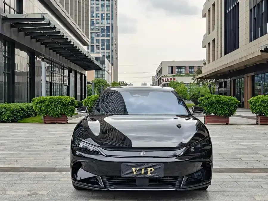 BYD Second-hand Han 2024 EV Honor Edition 605KM Front-wheel Drive Premium 2023 — фото 1, купить с доставкой в Москву