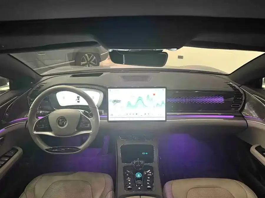 BYD Second-hand Han 2024 EV Honor Edition 610KM 4WD God's Eye Smart Driving Edition 2024 — миниатюра 3