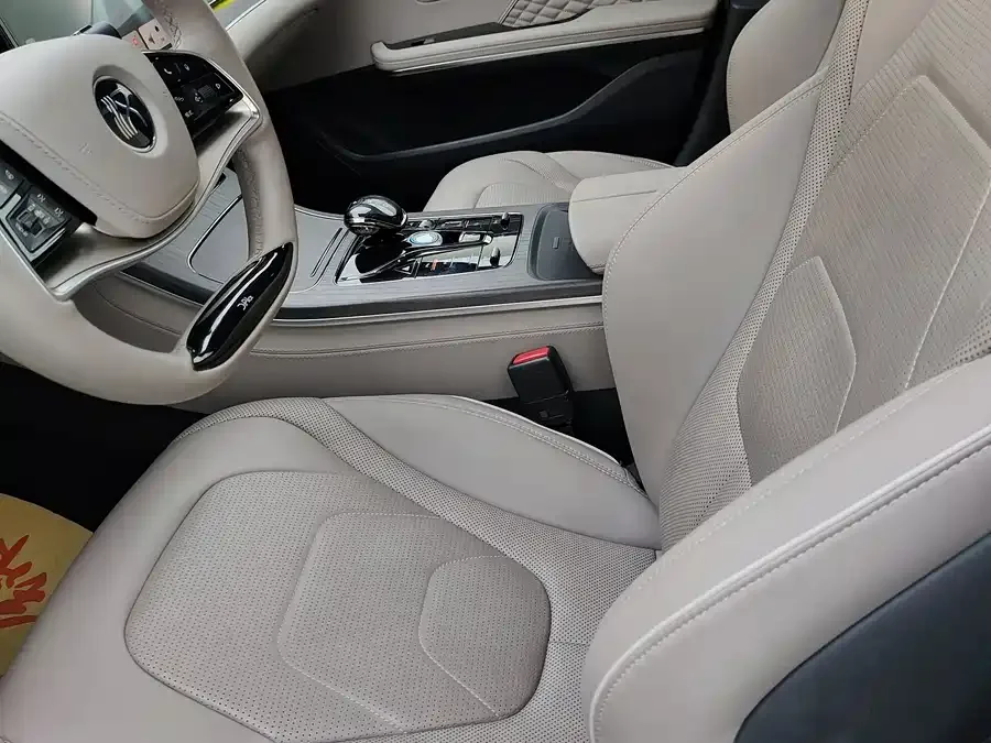 BYD Second-hand Han 2024 EV Honor Edition 610KM 4WD God's Eye Smart Driving Edition 2024 — миниатюра 4