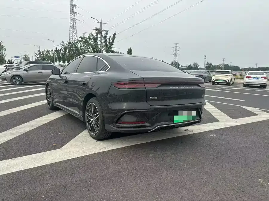 BYD Second-hand Han 2024 EV Honor Edition 605KM Front-wheel Drive Premium 2024 — миниатюра 3