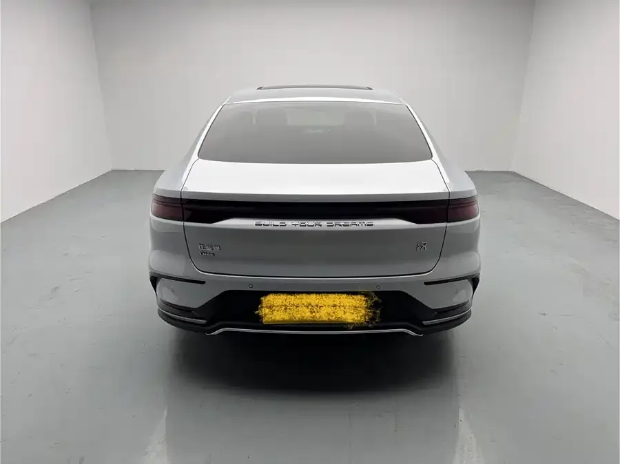 BYD Second-hand Han 2025 DM-i 125KM Elite 2024 — миниатюра 2