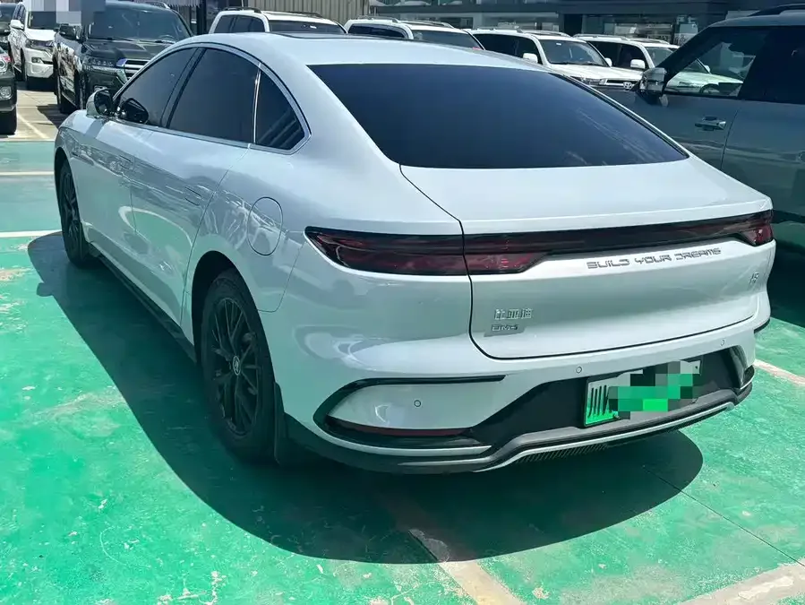BYD Second-hand Han 2025 DM-i 125KM Elite 2025 — миниатюра 3
