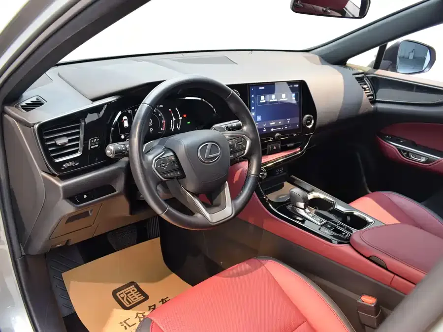 Lexus NX 2022 260 front-wheel drive Chuangyue Edition 2022 — миниатюра 2