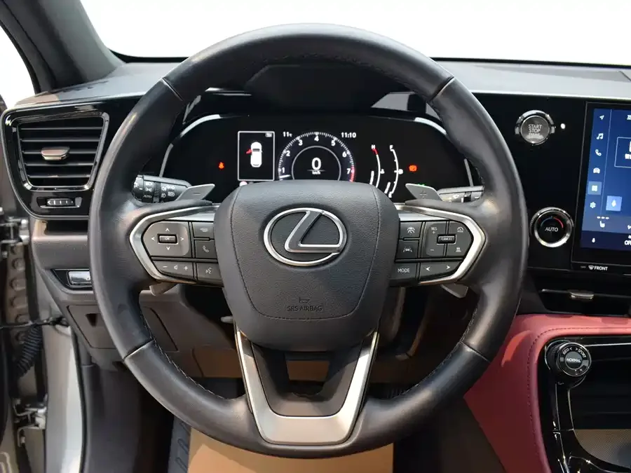 Lexus NX 2022 260 front-wheel drive Chuangyue Edition 2022 — миниатюра 3