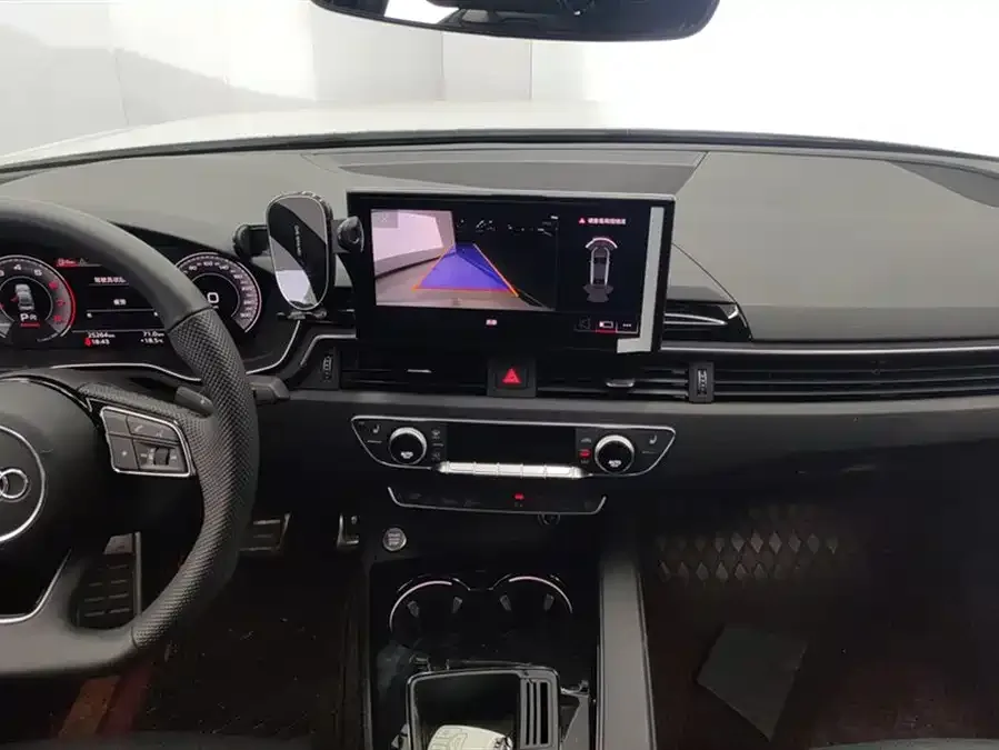 Audi a4 l 2024 40 TFSI luxury and dynamic model 2024 — миниатюра 4