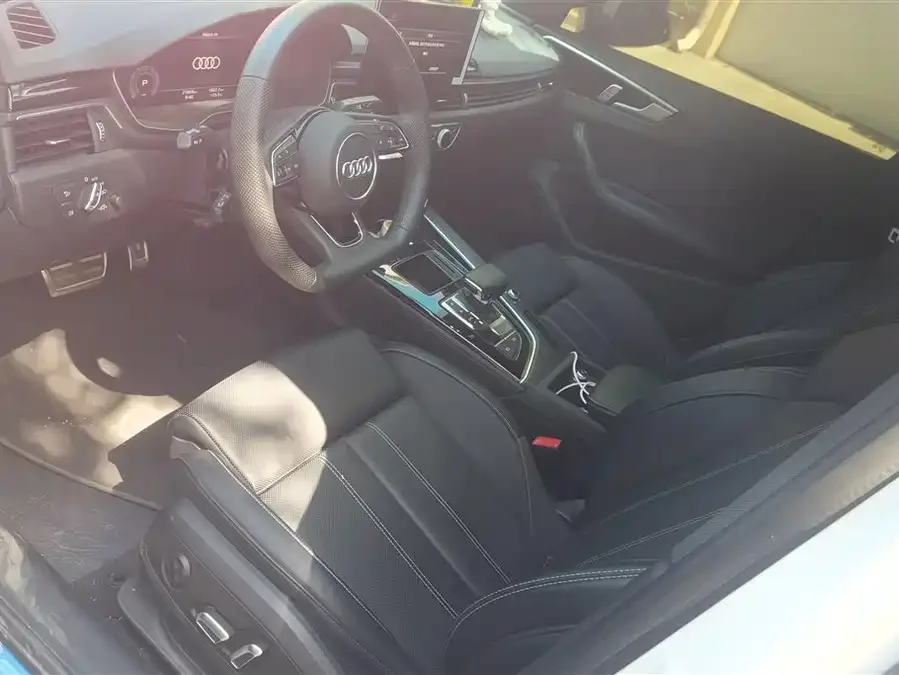 Audi a4 l 2024 40 TFSI luxury and dynamic model 2024 — миниатюра 3