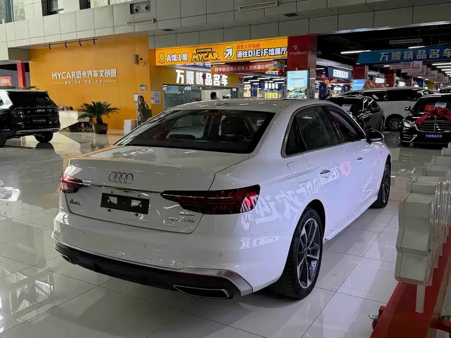 Audi a4 l 2023 40 TFSI Fashion Dynamic Edition 2023 — миниатюра 4