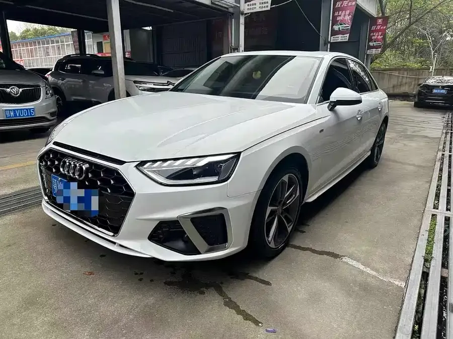 Audi a4 l 2022