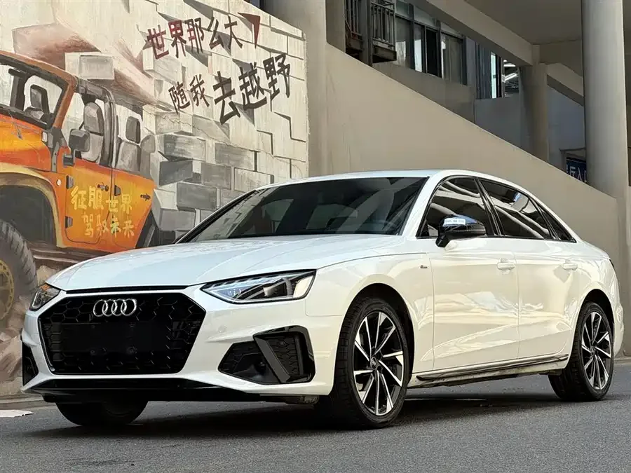 Audi a4 l 2023