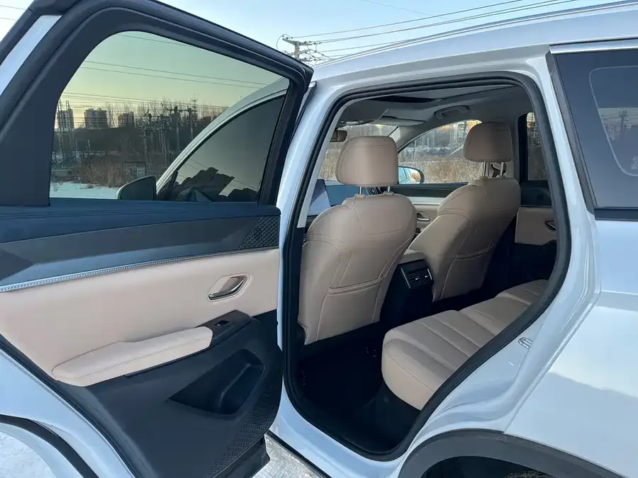 BYD Song Pro New Energy Song Pro New Energy 2025 Second Generation DM-i 115KM Excellence Edition 2025 — миниатюра 2