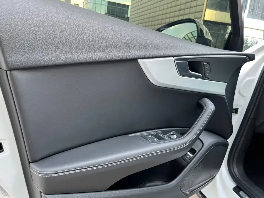 Audi a4 l 2022 40 TFSI luxury and dynamic model 2022 — миниатюра 5