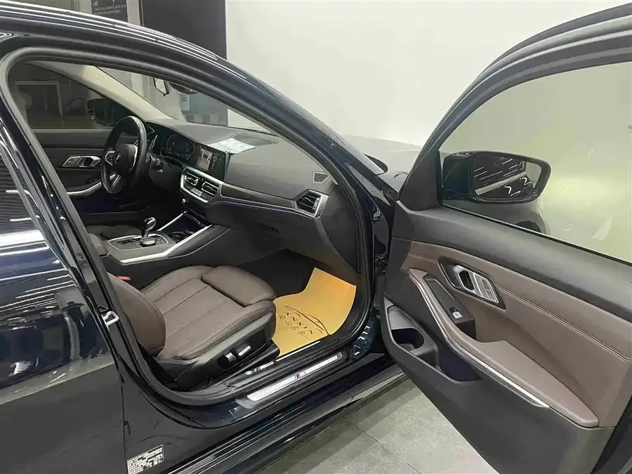 BMW 3 Series BMW 3 Series 2022 facelift 325i M Sport package 2022 — миниатюра 3