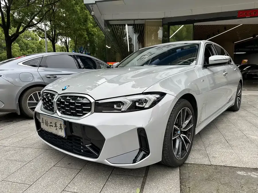 BMW 3 Series 2023