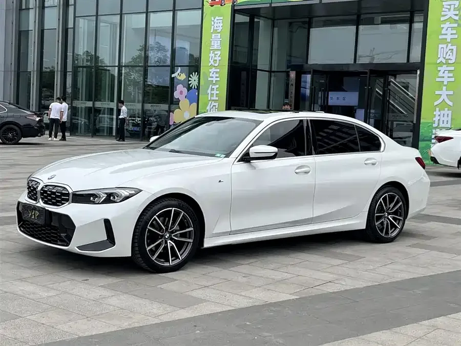 BMW 3 Series 2023