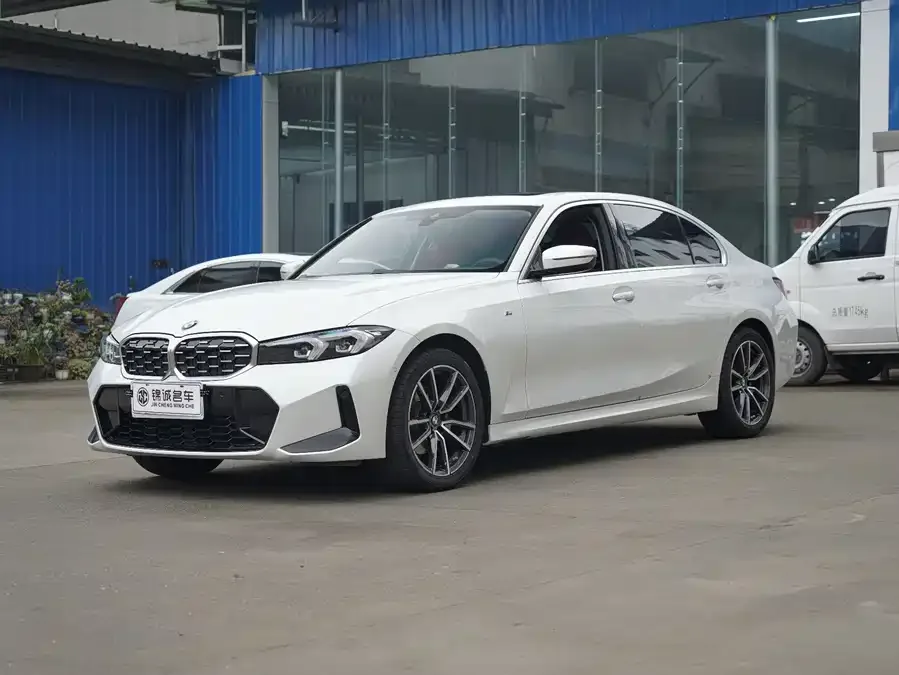 BMW 3 Series 2023