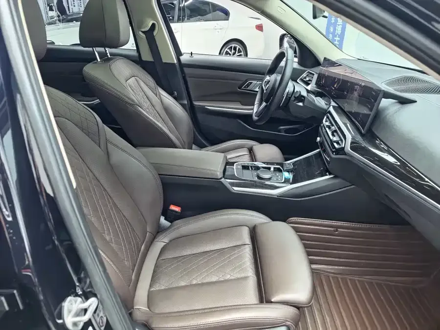 BMW 3 Series BMW 3 Series 2023 325Li M Sport Package 2023 — миниатюра 2