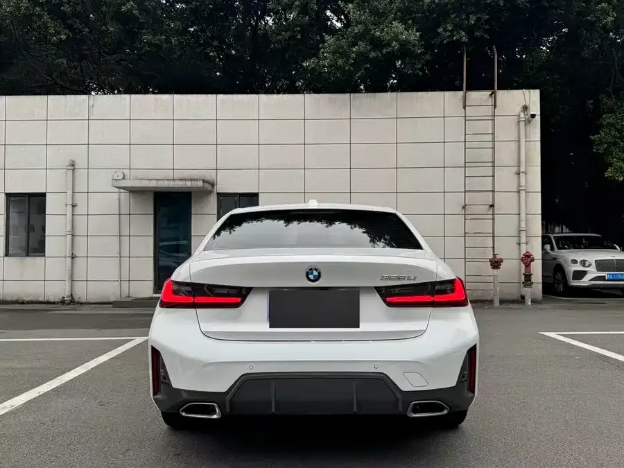 BMW 3 Series BMW 3 Series 2023 325Li M Sport Package 2023 — миниатюра 3