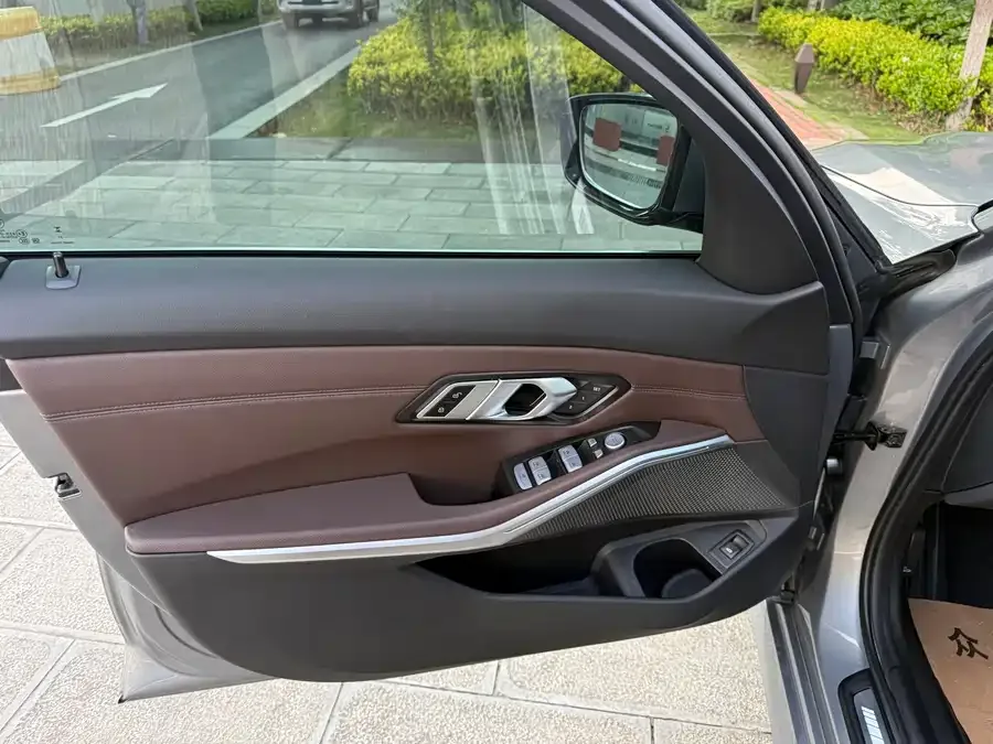 BMW 3 Series BMW 3 Series 2023 325Li M Sport Package 2023 — миниатюра 5