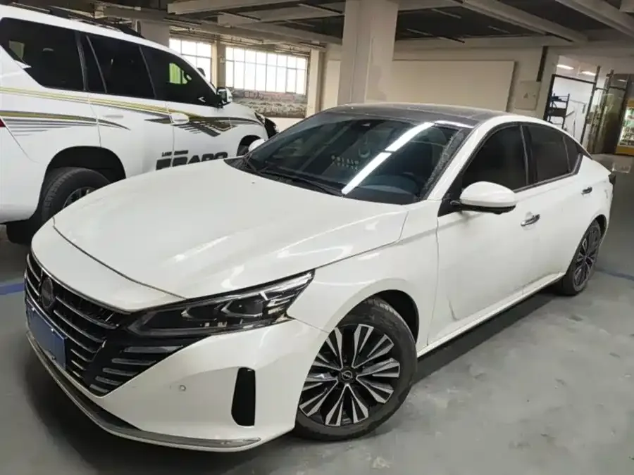 Nissan Altima 2024