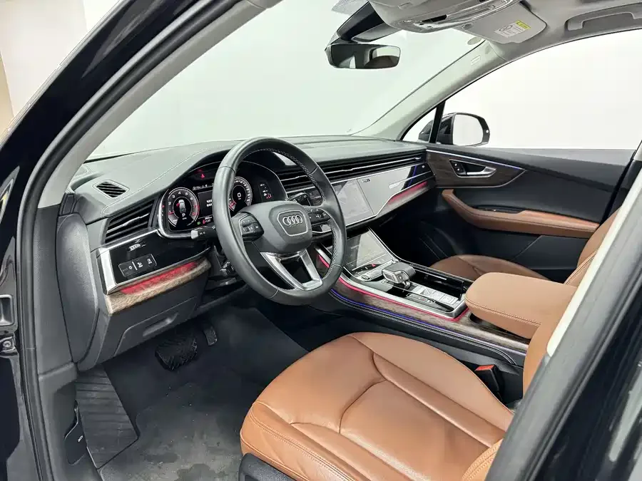 Audi Q7 2024 45 TFSI quattro S line Black Warrior 2024 — миниатюра 4
