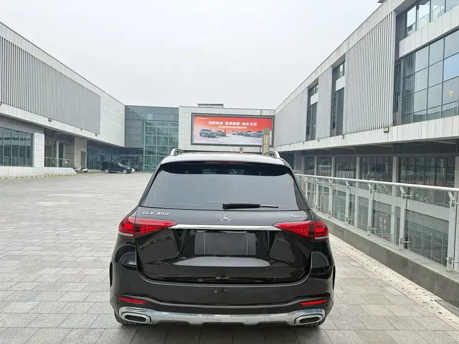 Mercedes-Benz GLE (Imported) Mercedes-Benz GLE (Imported) 2022 GLE 350 4MATIC Fashion Model 2022 — миниатюра 3