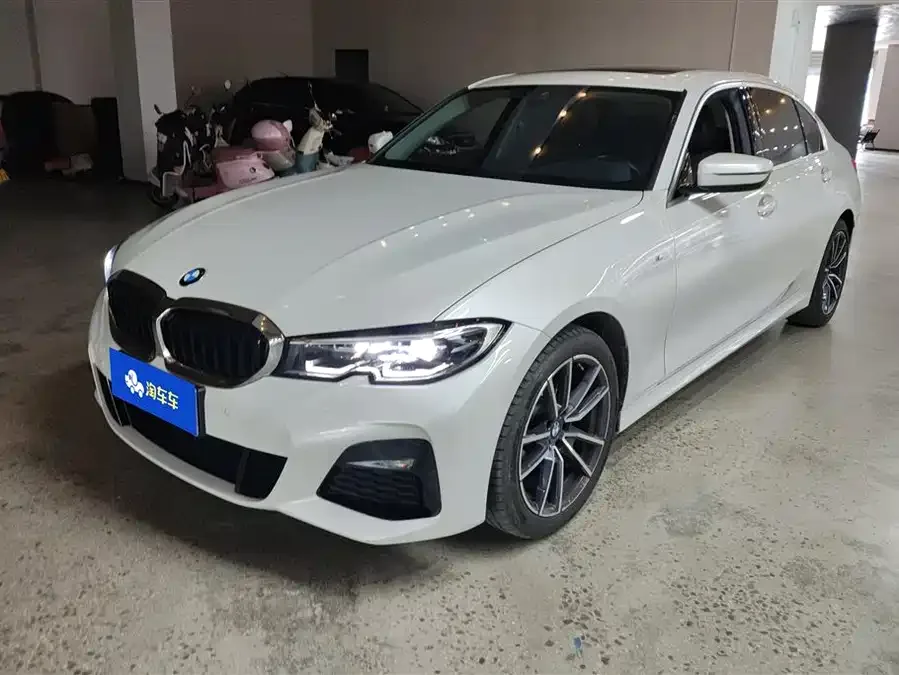 BMW 3 Series 2022