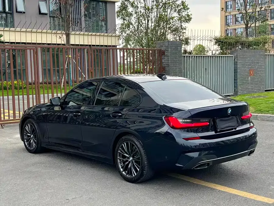 BMW 3 Series BMW 3 Series 2022 facelift 325i M Sport Night Edition 2022 — миниатюра 3