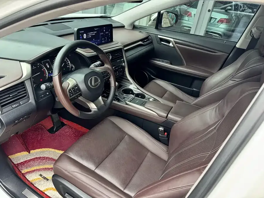 Lexus RX 2021 300 four-wheel drive special edition 2022 — миниатюра 3