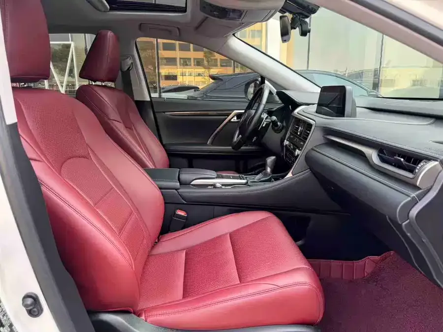 Lexus RX 2020 facelift 300 two-wheel drive elite version 2022 — миниатюра 2