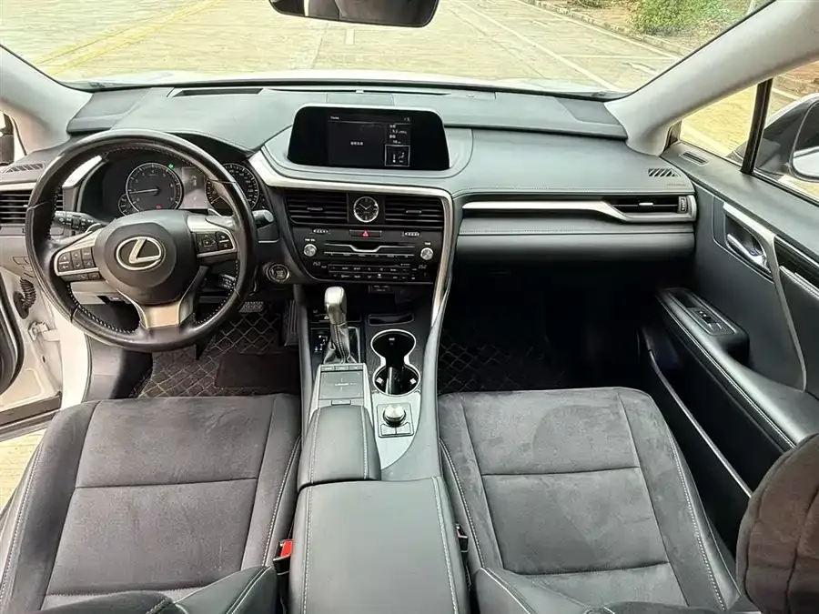 Lexus RX 2020 300 two-wheel drive elite version China VI 2022 — миниатюра 4