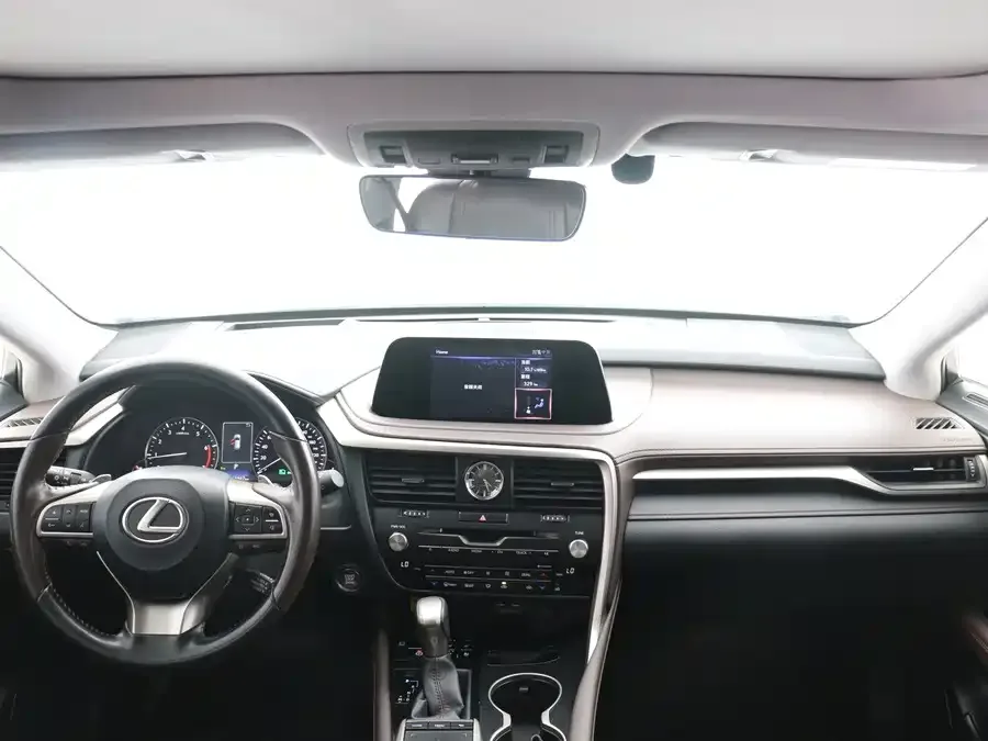 Lexus RX 2020 facelift 300 four-wheel drive elegant version 2022 — миниатюра 3