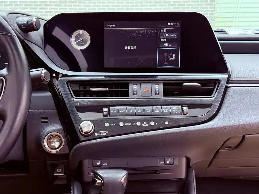 Lexus ES 2021 260 Excellence Edition 2022 — миниатюра 4