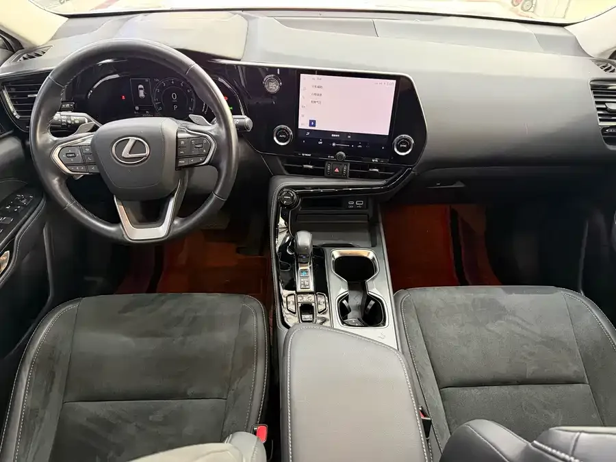 Lexus NX 2022 260 front-wheel drive Chuangchi version 2022 — миниатюра 5