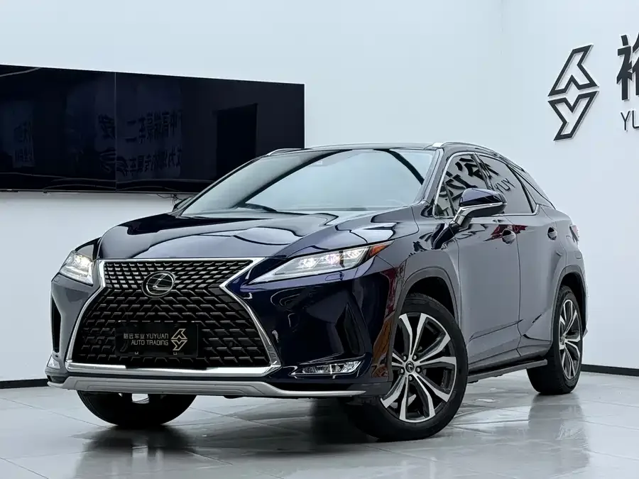 Lexus RX 2022