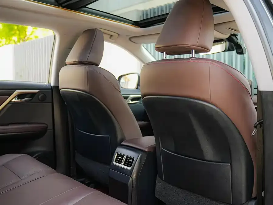 Lexus RX 2020 300 four-wheel drive elegant version country VI 2022 — миниатюра 4