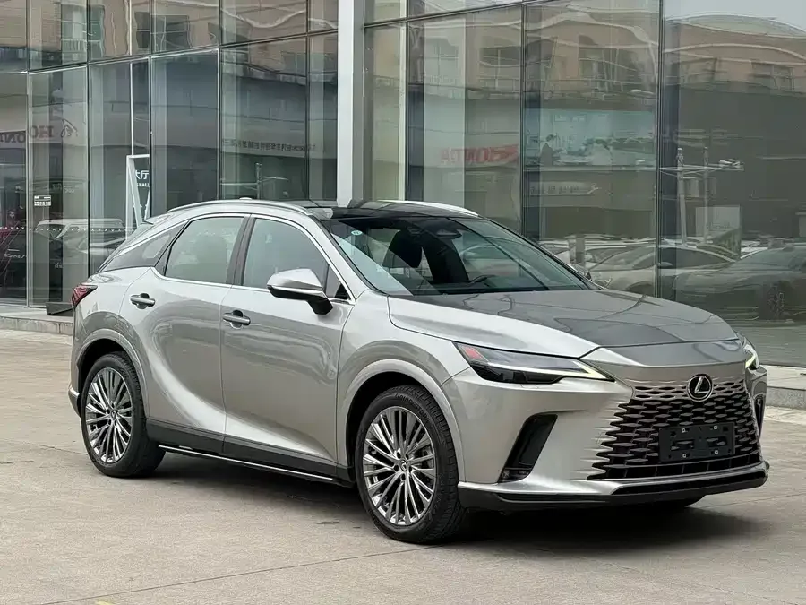 Lexus RX 2023