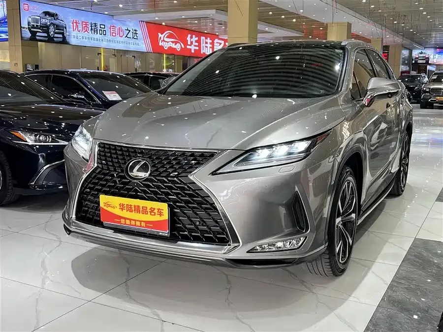 Lexus RX 2022