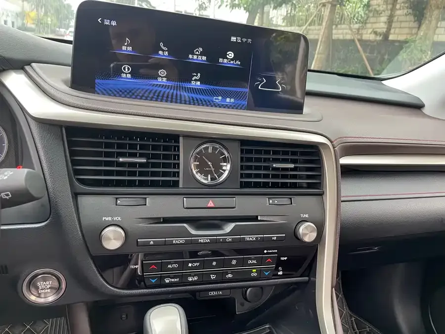 Lexus RX 2020 facelift 300 four-wheel drive elegant version 2022 — миниатюра 5