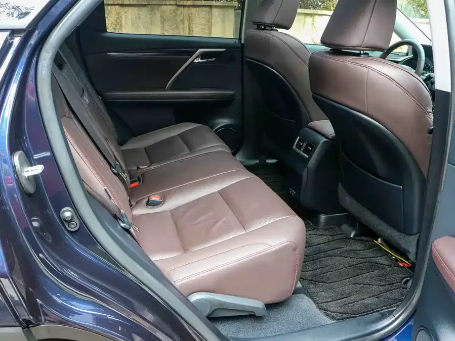 Lexus RX 2020 facelift 300 four-wheel drive elegant version 2022 — миниатюра 5