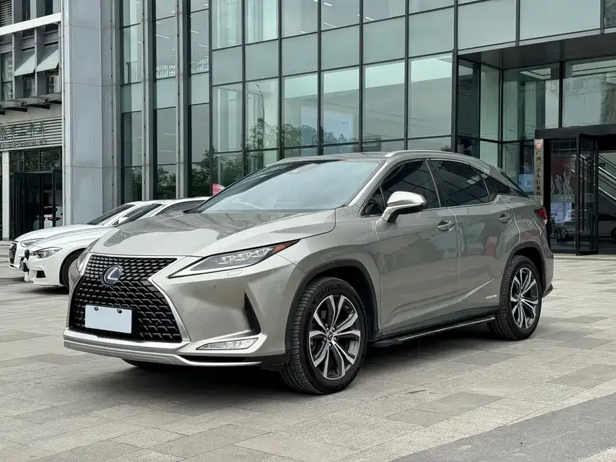 Lexus RX 2022