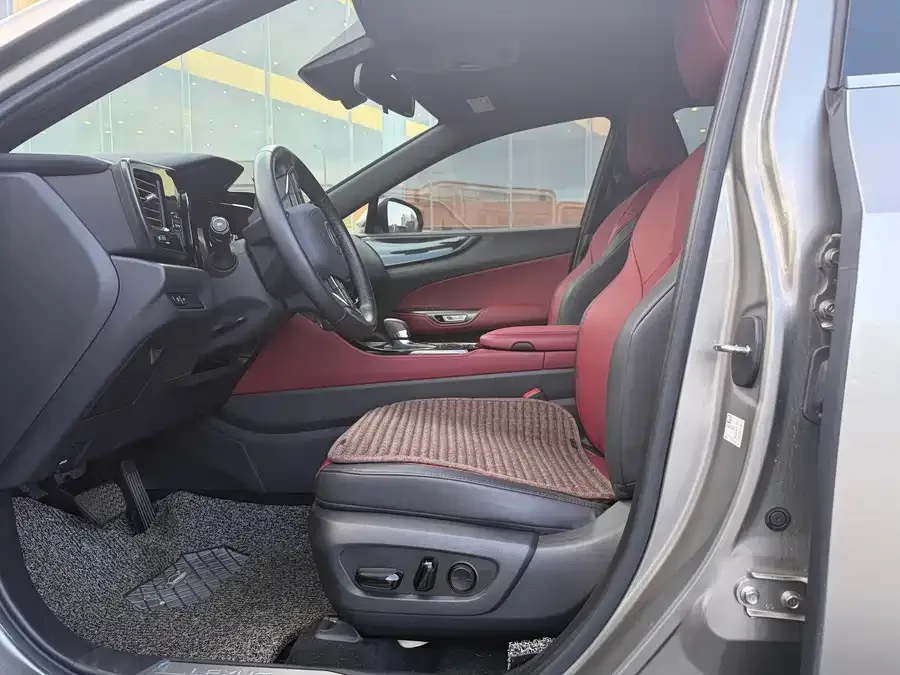 Lexus NX 2023 350h front-wheel drive Chuangyue Edition 2023 — миниатюра 4