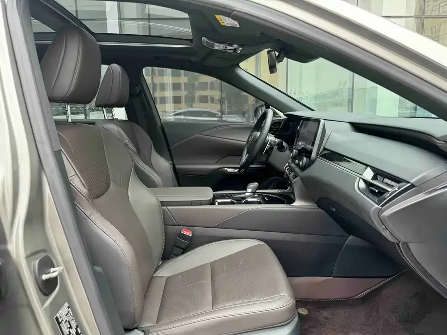 Lexus RX 2023 350h 4WD Pure Edition 2023 — миниатюра 2