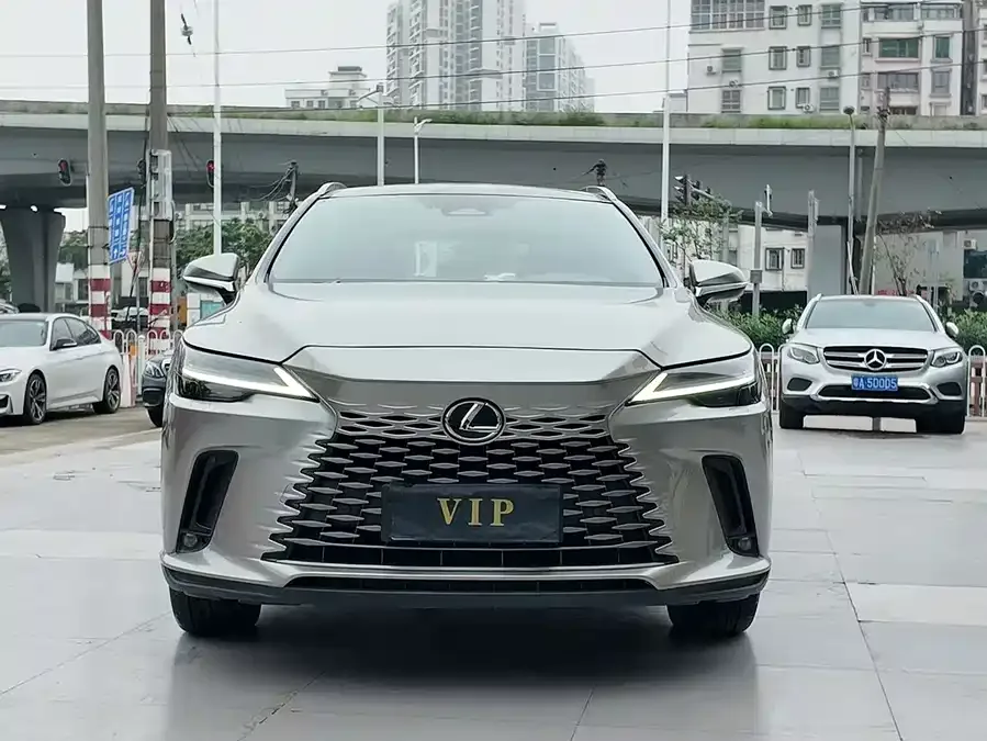 Lexus RX 2024