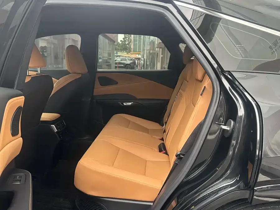 Lexus RX 2023 350h 2WD Enjoy Edition 2023 — миниатюра 2